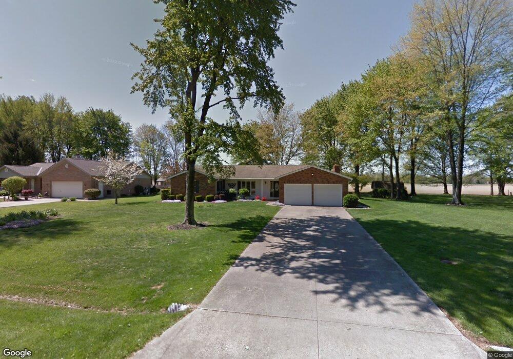 119 Leonard Dr, Blanchester, OH 45107 - photo 1