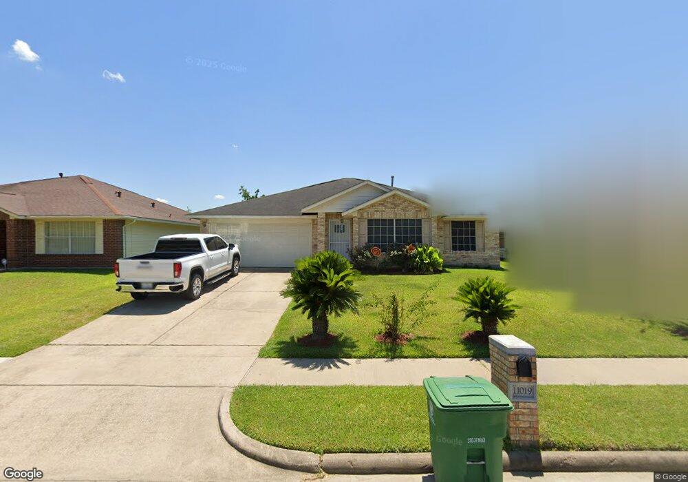 11019 Bradford Way Dr, Houston, TX 77075 - photo 1
