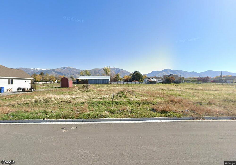 224 N 575 W unit 220, Hyrum, UT 84319 - photo 1