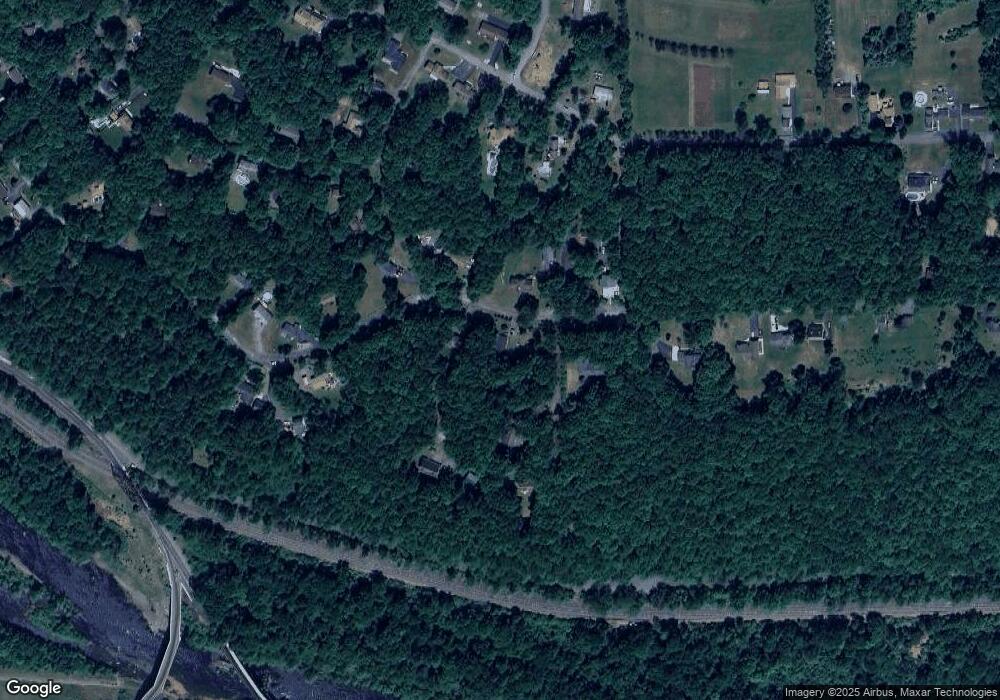 625 Main St, Jim Thorpe, PA 18229 - photo 1