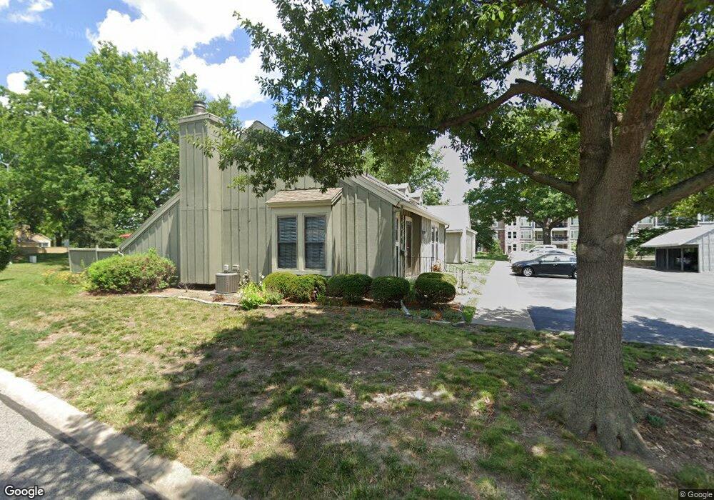 8103 Halsey St, Lenexa, KS 66215 - photo 1