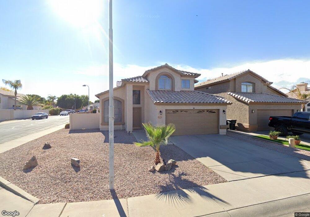1715 E Tremaine Ave, Gilbert, AZ 85234 - photo 1