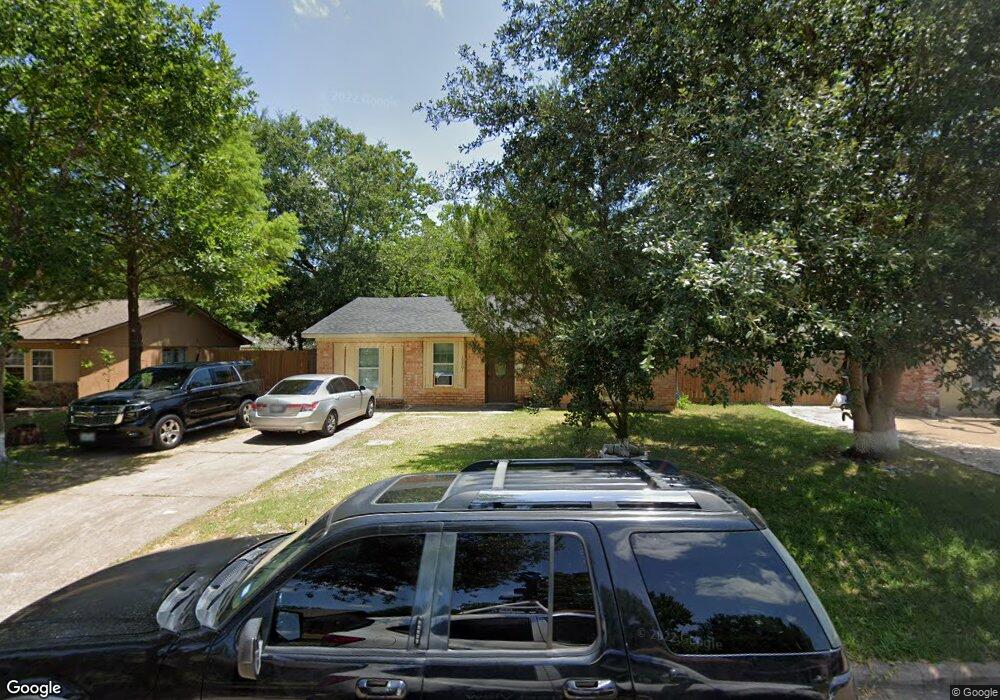 10907 Twig Dr, Houston, TX 77089 - photo 1