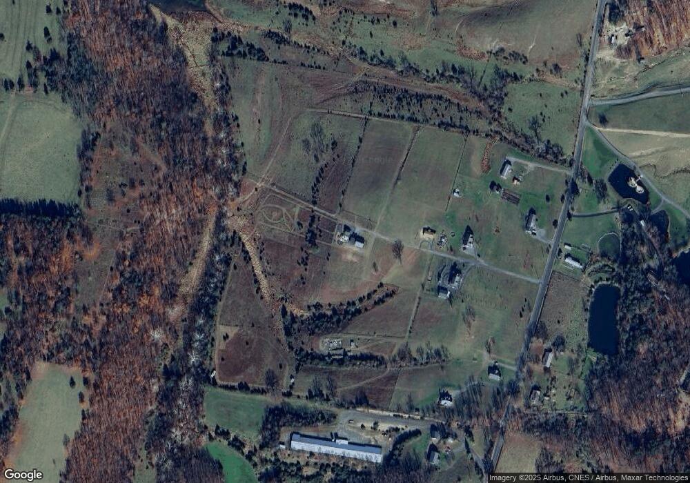 157 Adkins Landing Dr, Petersburg, WV 26847 - photo 1