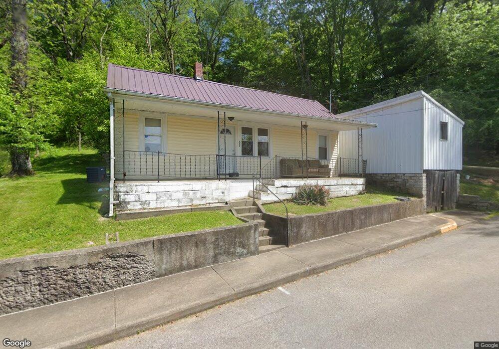 430 Lemmon St, Corydon, IN 47112 - photo 1