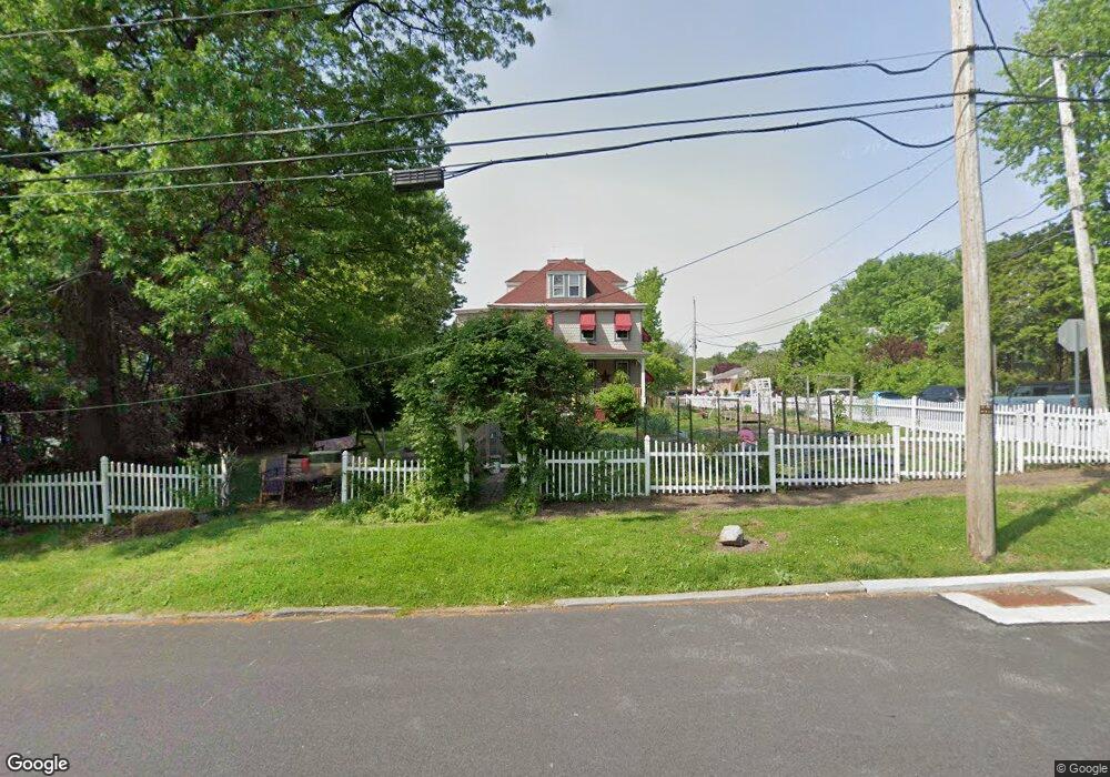 35 Manor Ave, Claymont, DE 19703 - photo 1