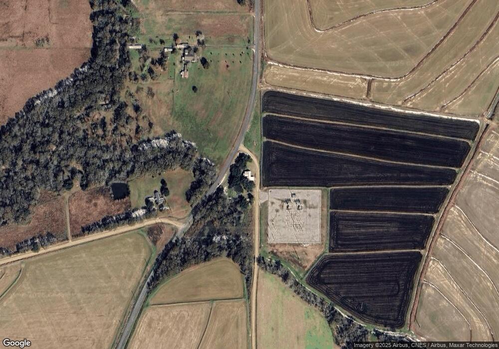 1825 Chinaberry Dr, Eunice, LA 70535 - photo 1