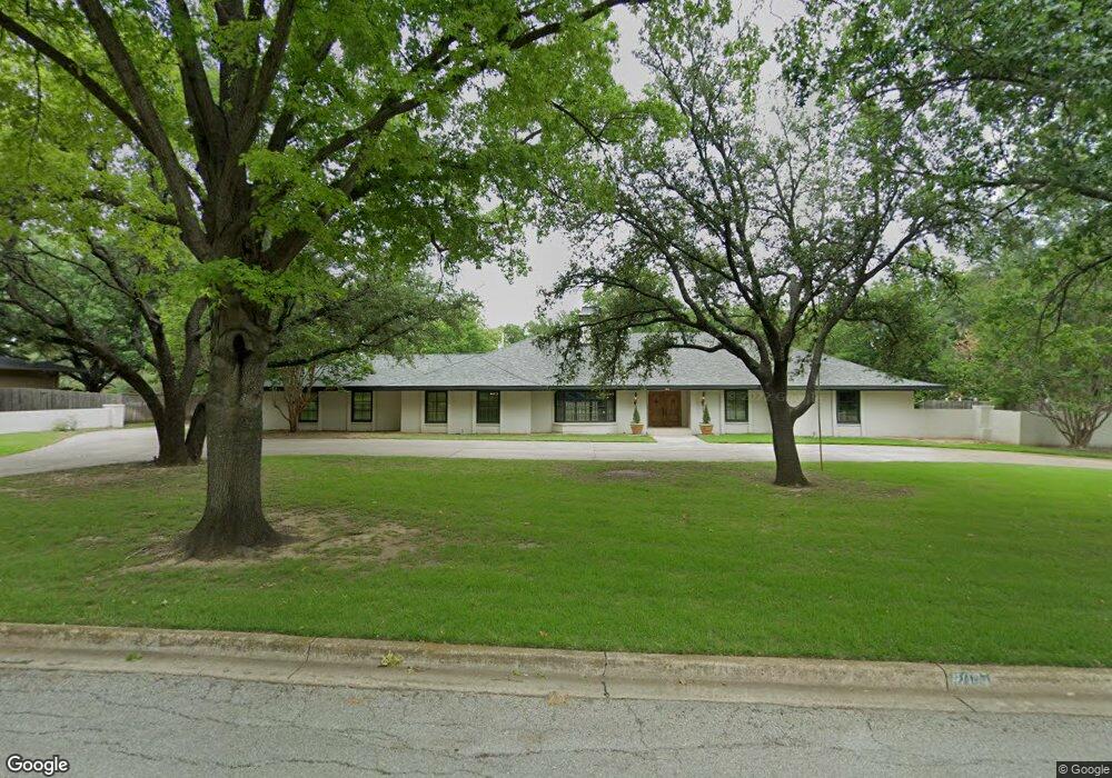 2001 Cloverleaf Place, Ardmore, OK 73401 - photo 1