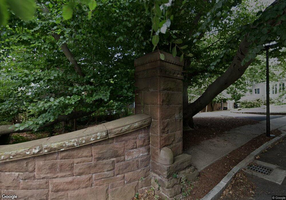 758 Farmington Ave, West Hartford, CT 06119 - photo 1