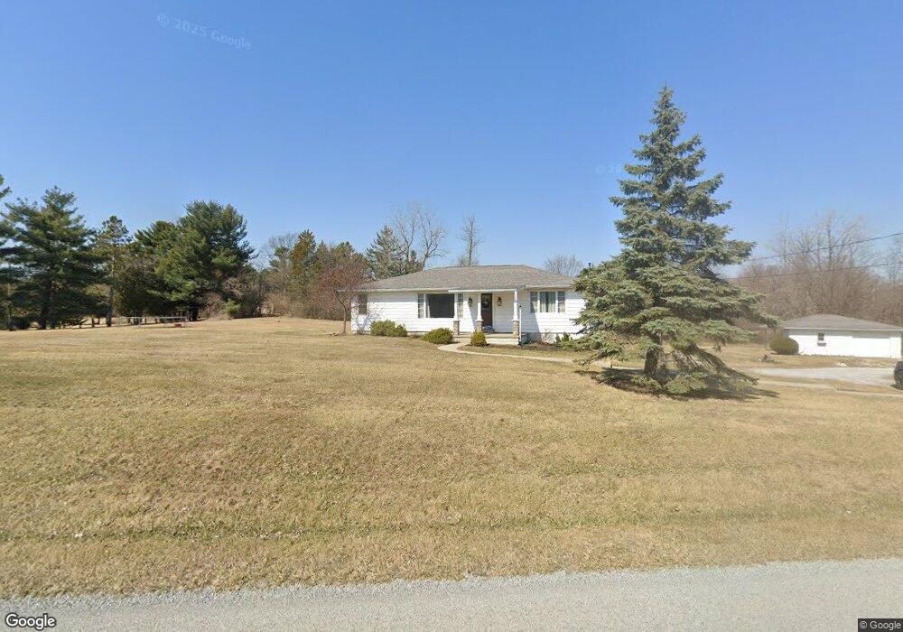 5125 Sandusky Rd, Lima, OH 45801 - photo 1
