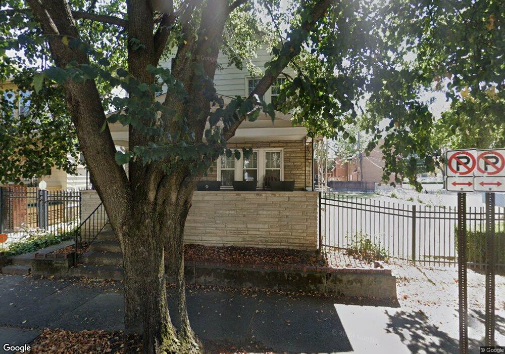 223 E Barthman Ave, Columbus, OH 43207 - photo 1