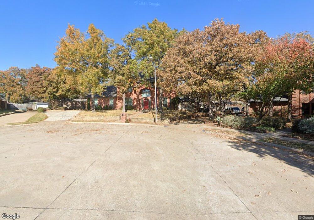 2725 Steeplechase Ct, Hurst, TX 76054 - photo 1