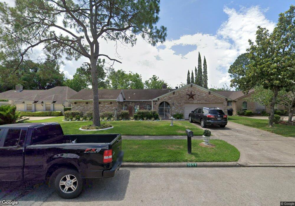 5611 Arncliffe Dr, Houston, TX 77088 - photo 1