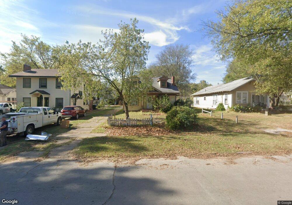 904 S Okmulgee Ave, Okmulgee, OK 74447 - photo 1
