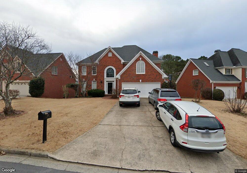 5475 Vicarage Walk, Alpharetta, GA 30005 - photo 1