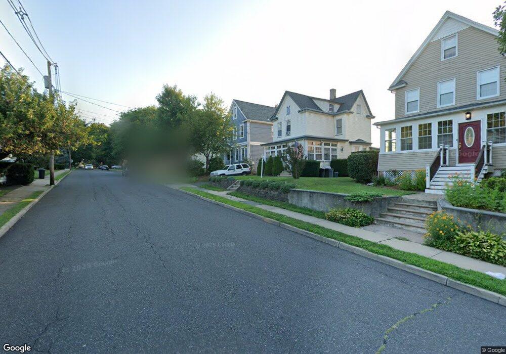 137 Oak Grove Ave, Hasbrouck Heights, NJ 07604 - photo 1