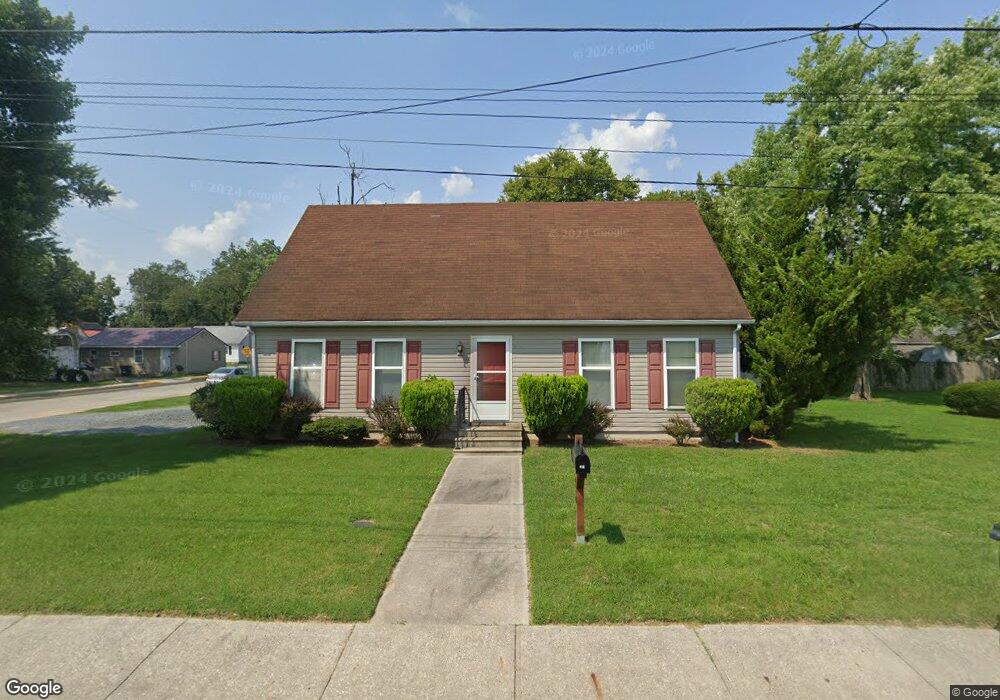 410 Center St, Laurel, DE 19956 - photo 1