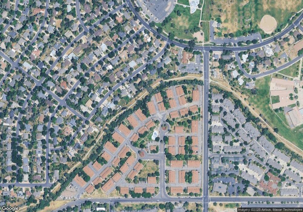 11951 E Canal Dr, Aurora, CO 80011 - photo 1