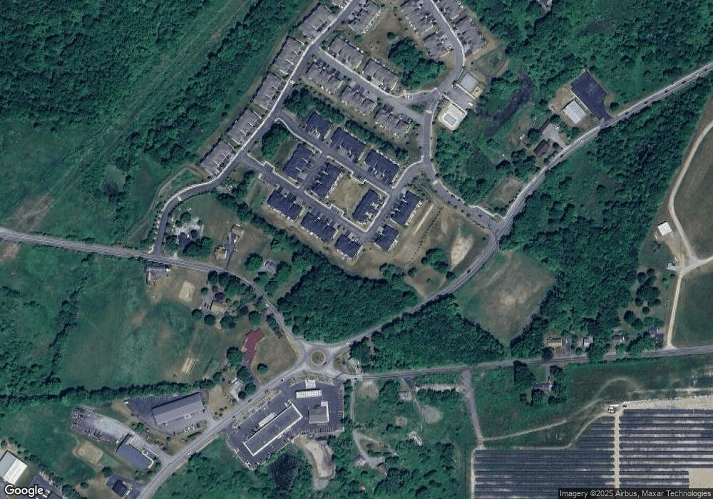 21 Lindentree Ln, Middletown, NY 10940 - photo 1