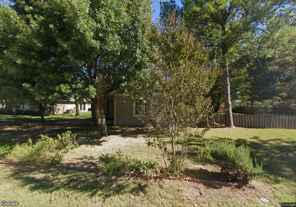 1100 S Paris St, Ennis, TX 75119 - photo 1
