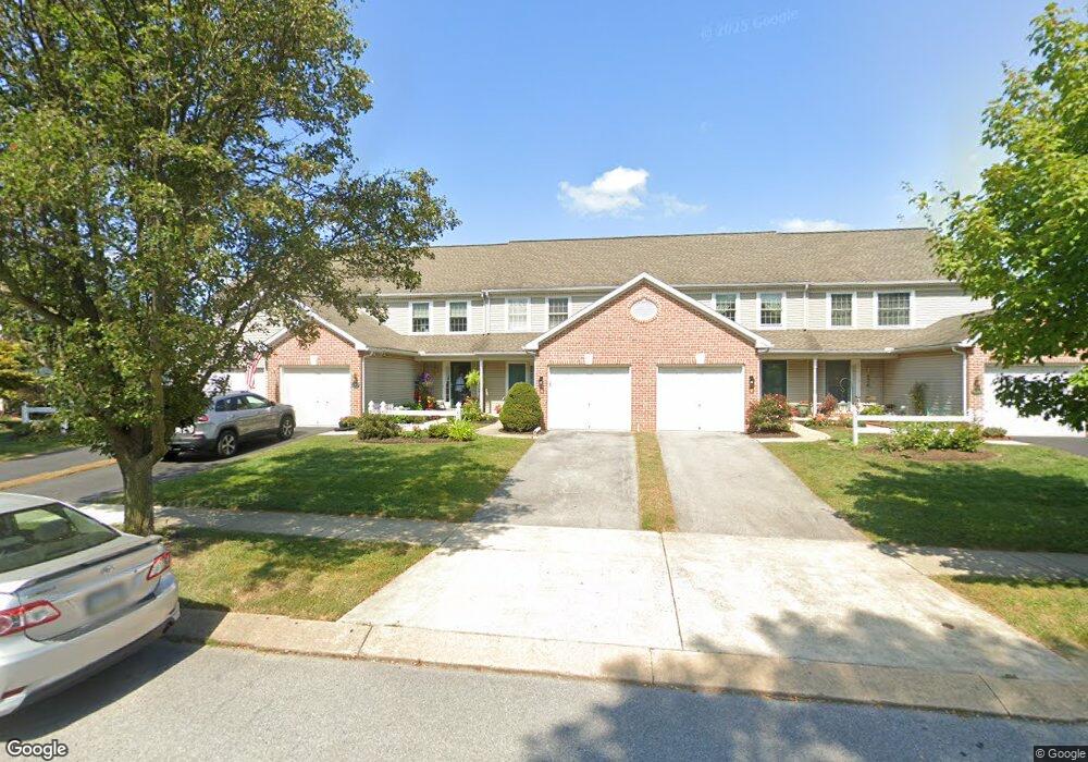 4038 Parkside Ct, Mount Joy, PA 17552 - photo 1