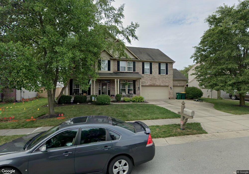 10356 Parkshore Dr, Fishers, IN 46038 - photo 1