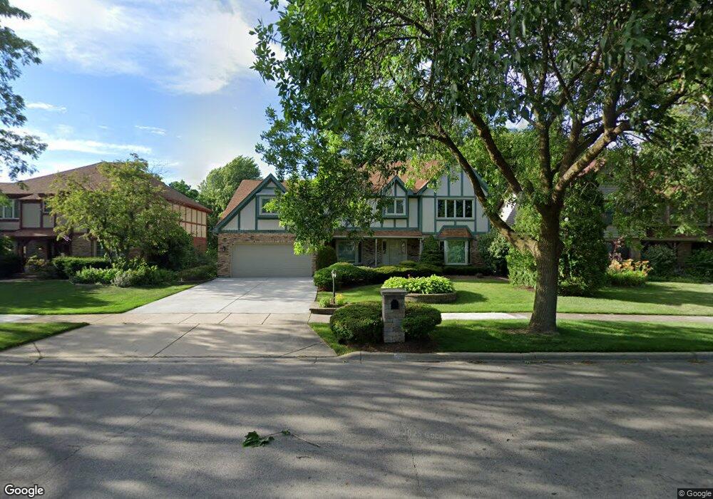 1401 E Gartner Rd, Naperville, IL 60540 - photo 1