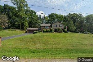 196 Saint Charles St, Seneca, PA 16346