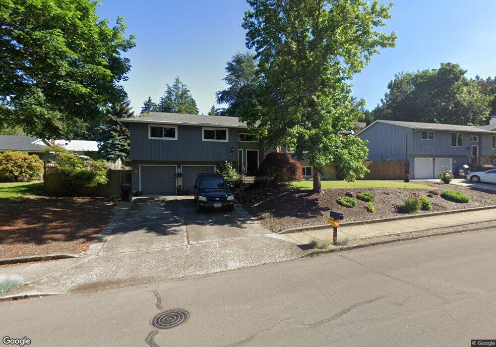1360 Tamarisk Dr, West Linn, OR 97068 - photo 1