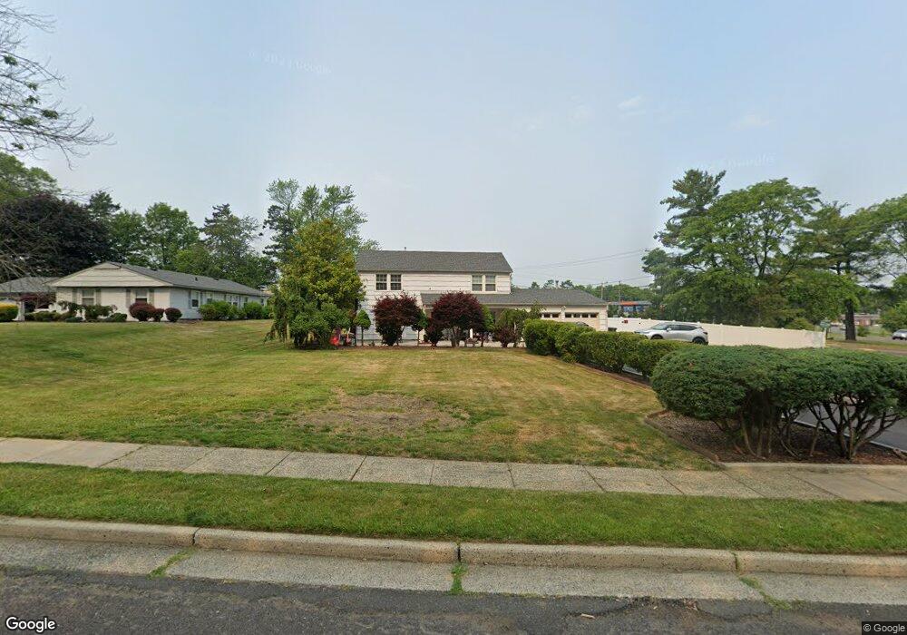 31 Mercer Ln, Manalapan, NJ 07726 - photo 1