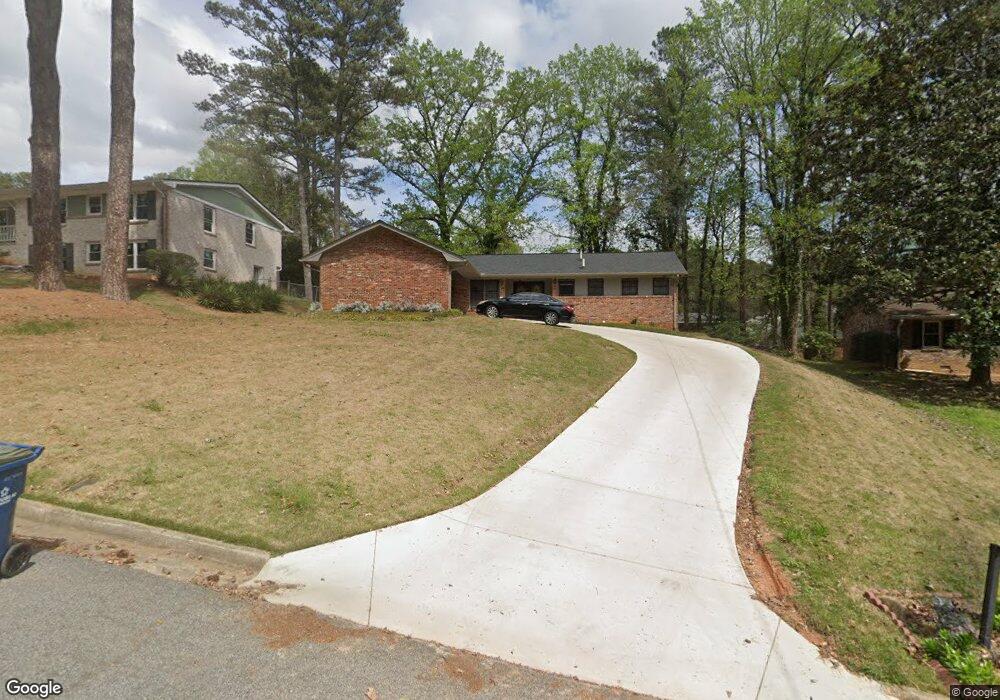 3546 Redwine Ct unit 2, Atlanta, GA 30344 - photo 1