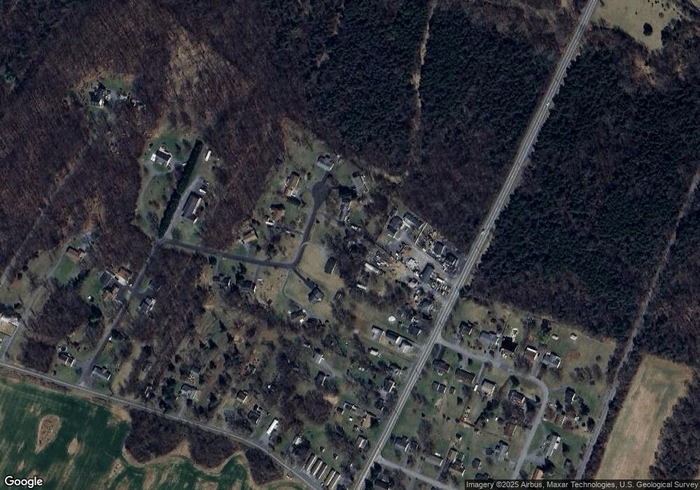 278 Chenoweth Dr, Bunker Hill, WV 25413 - photo 1