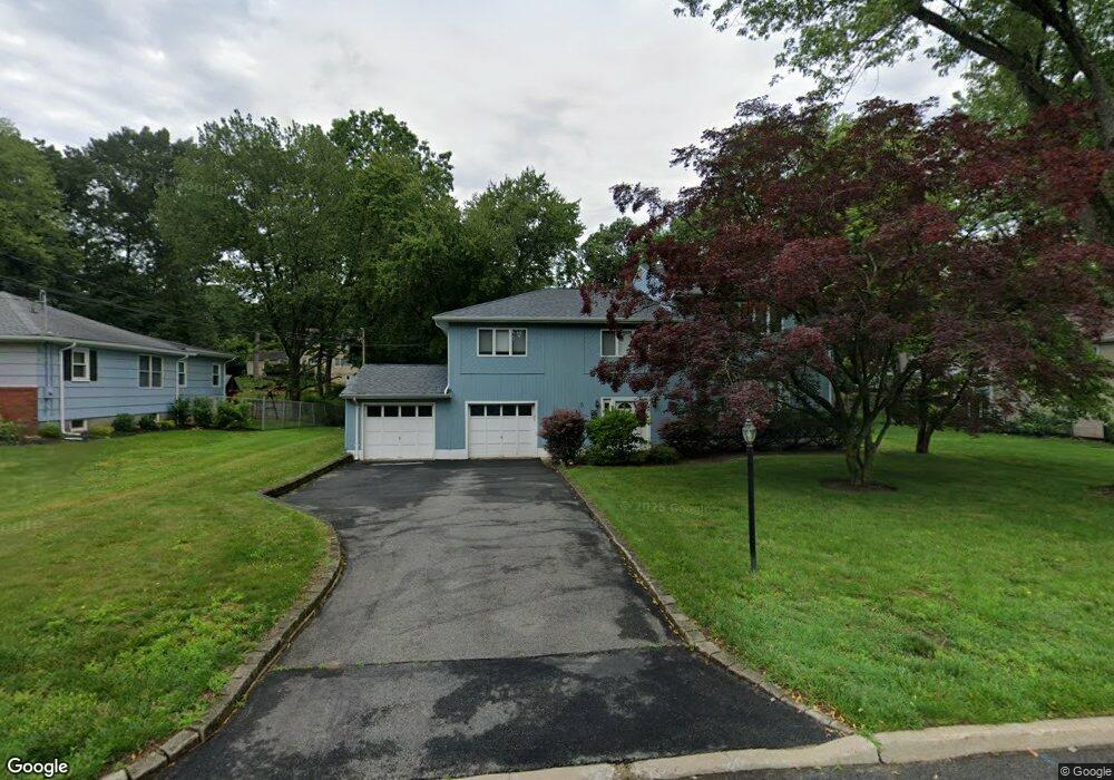 5 Hastings Rd, Morris Plains, NJ 07950 - photo 1