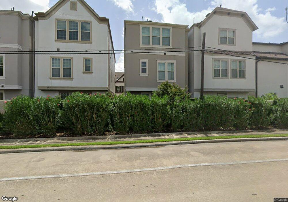 1707 Basil Branch Dr, Houston, TX 77055 - photo 1