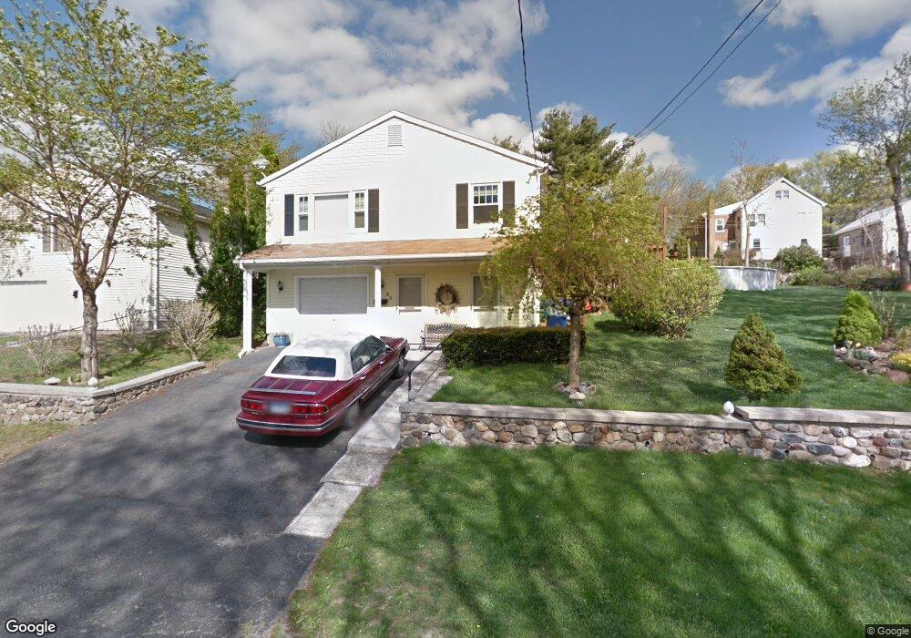 63 Hobart St, Waterbury, CT 06704 - photo 1