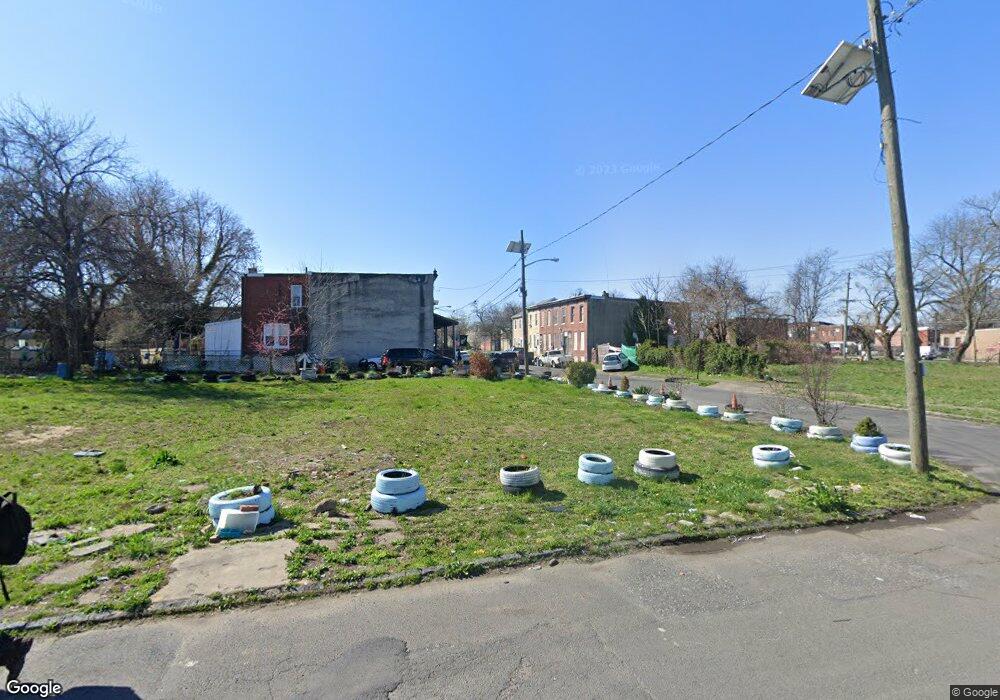 552 Jackson St, Camden, NJ 08104 - photo 1