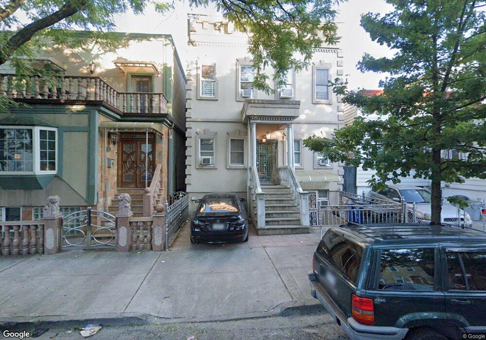 3080 41st St, Long Island City, NY 11103 - photo 1