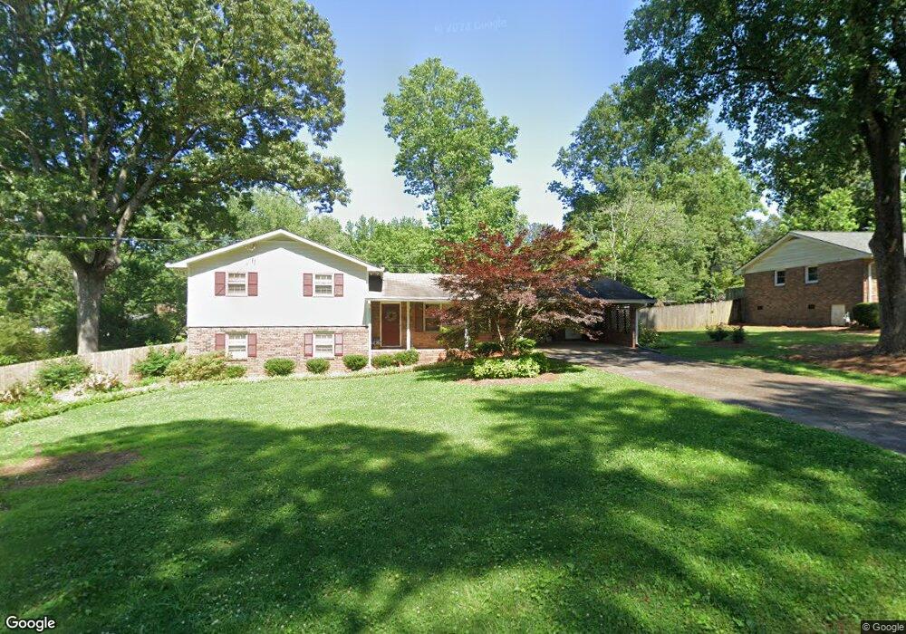 2811 Princeton Ln, Marietta, GA 30062 - photo 1