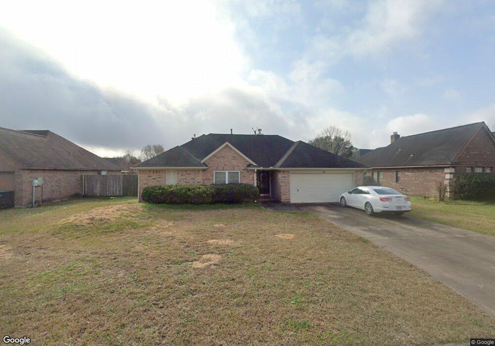 3301 Wood Fox Dr, Alvin, TX 77511 - photo 1