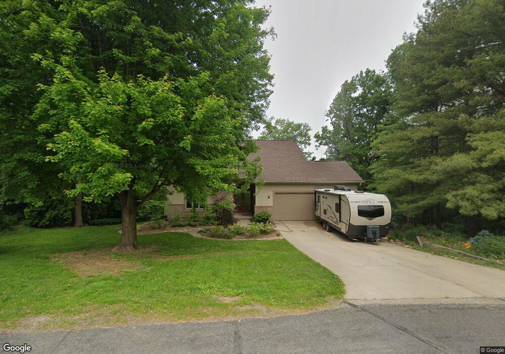 4928 Highwood Cir, Middleton, WI 53562 - photo 1