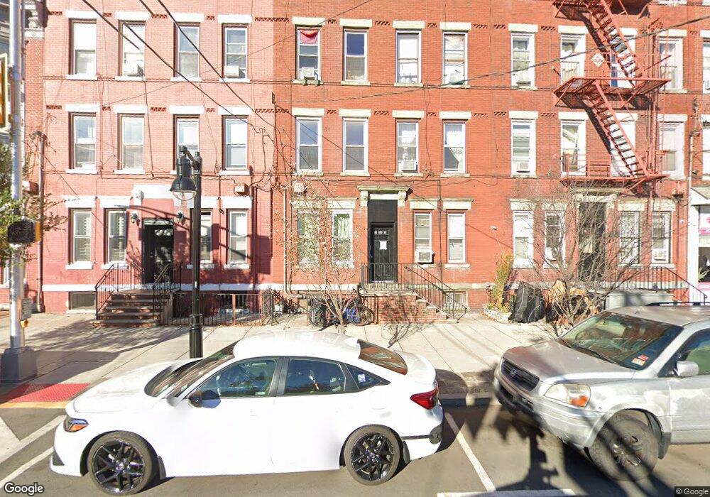 2815 Palisade Ave unit 4, Union City, NJ 07087 - photo 1