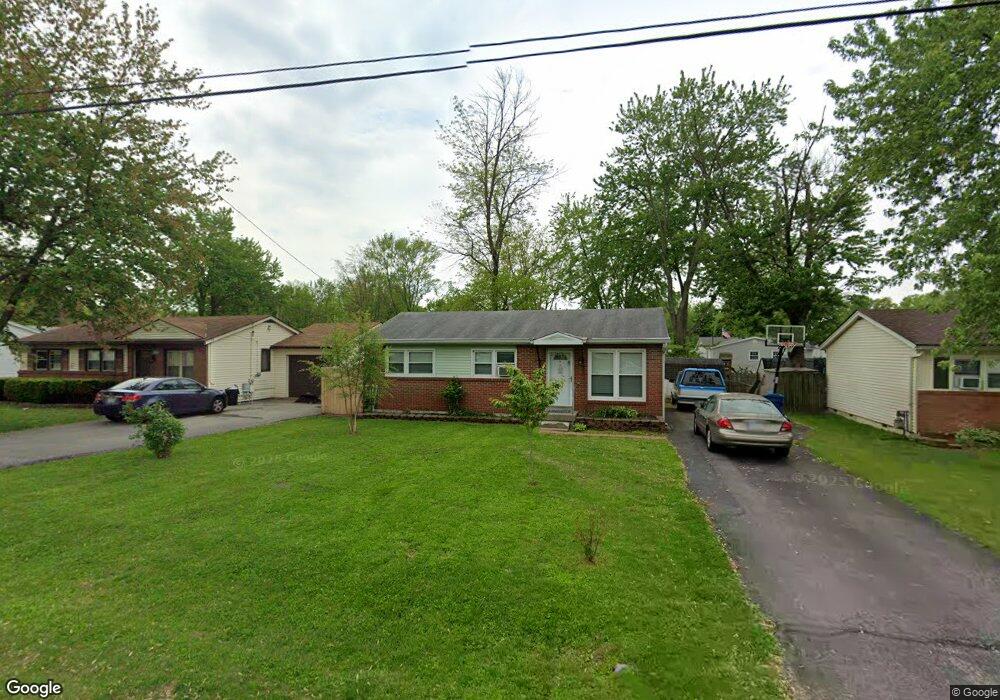 6117 Herron Ct, Louisville, KY 40229 - photo 1