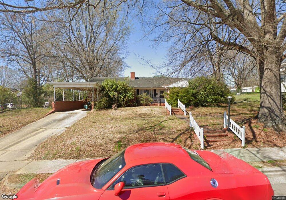 219 M l King jr Blvd, Siler City, NC 27344 - photo 1