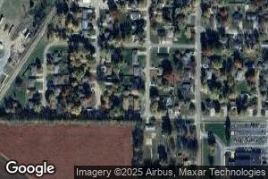 811 S Meadow Ln, Manito, IL 61546
