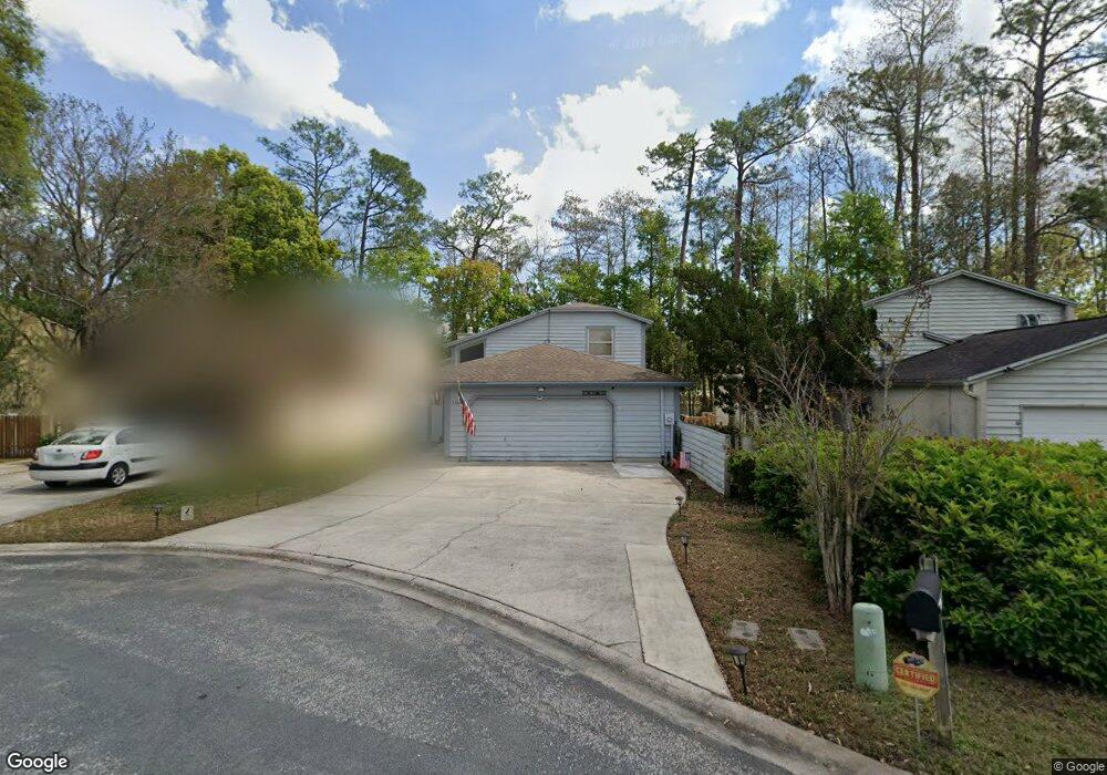 5446 Mariners Cove Dr, Jacksonville, FL 32210 - photo 1