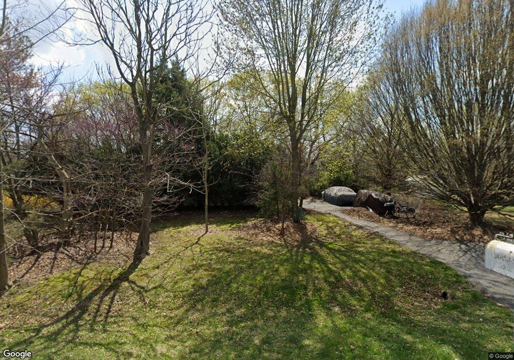 3449 Wendover Rd, Troy, MI 48084 - photo 1