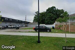 715 SW 12th St, Topeka, KS 66612