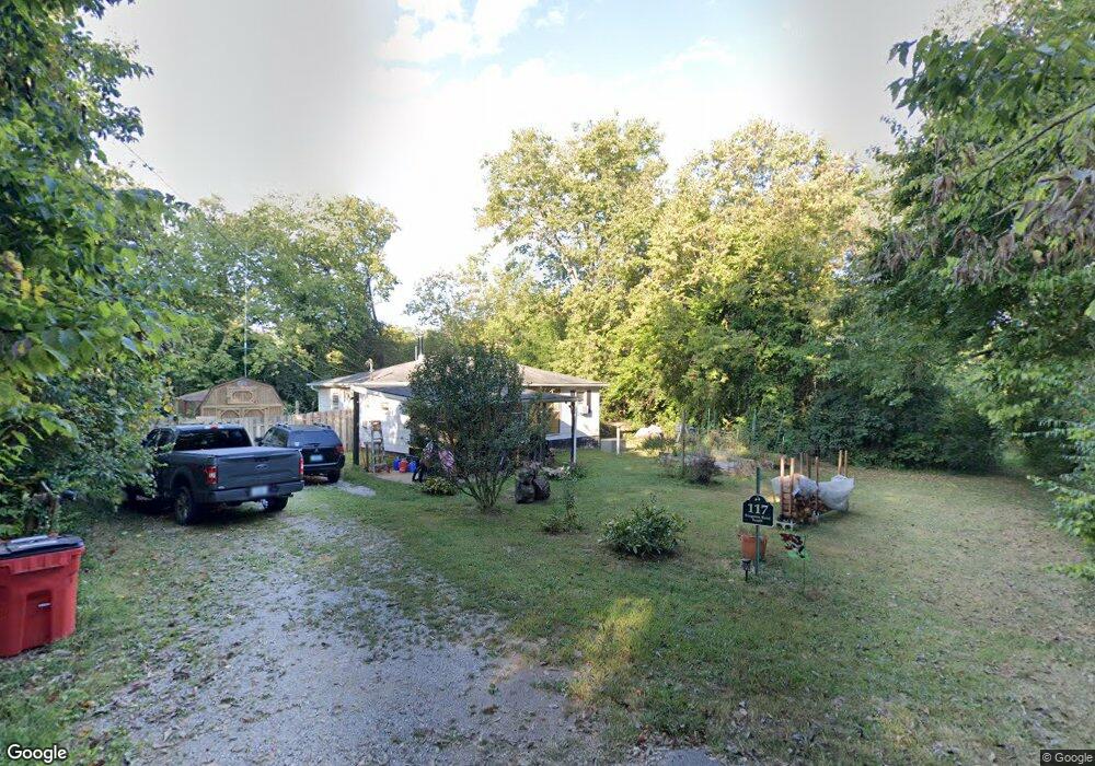 208 Kingston Rd S, Versailles, KY 40383 - photo 1