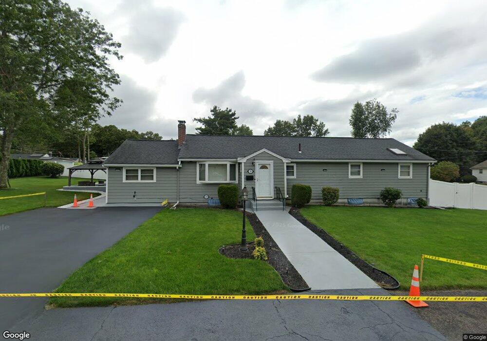 10 Canavan Dr, Randolph, MA 02368 - photo 1