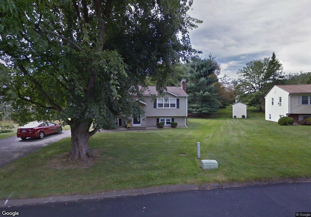 9 Pheasant Run Ct, Feeding Hills, MA 01030 - photo 1